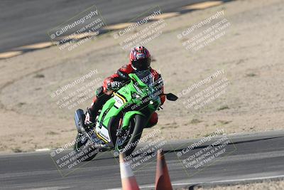 media/Oct-30-2025-Racers Edge (Thu) [[dabbdaf680]]/3-B Group/Session 2 (Bowl Exit)/